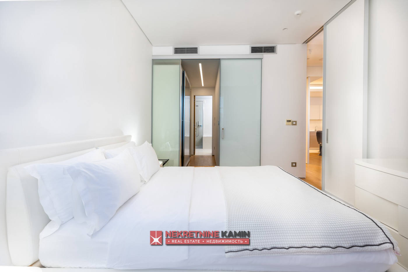 Квартира, 1044 м², 900 000$ — FAKTOR